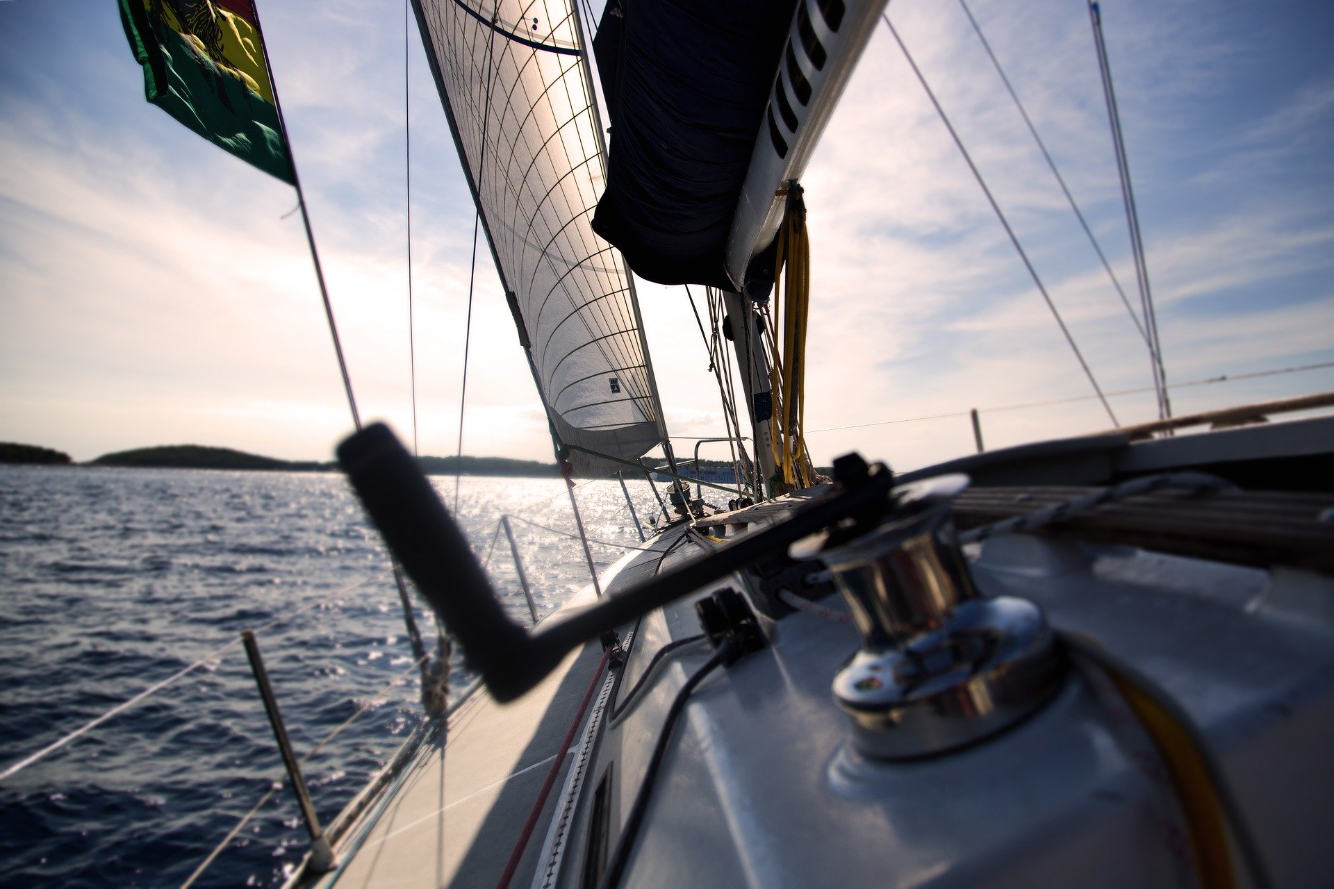 Balaton, Hotel Platán, Nemzeti Regatta