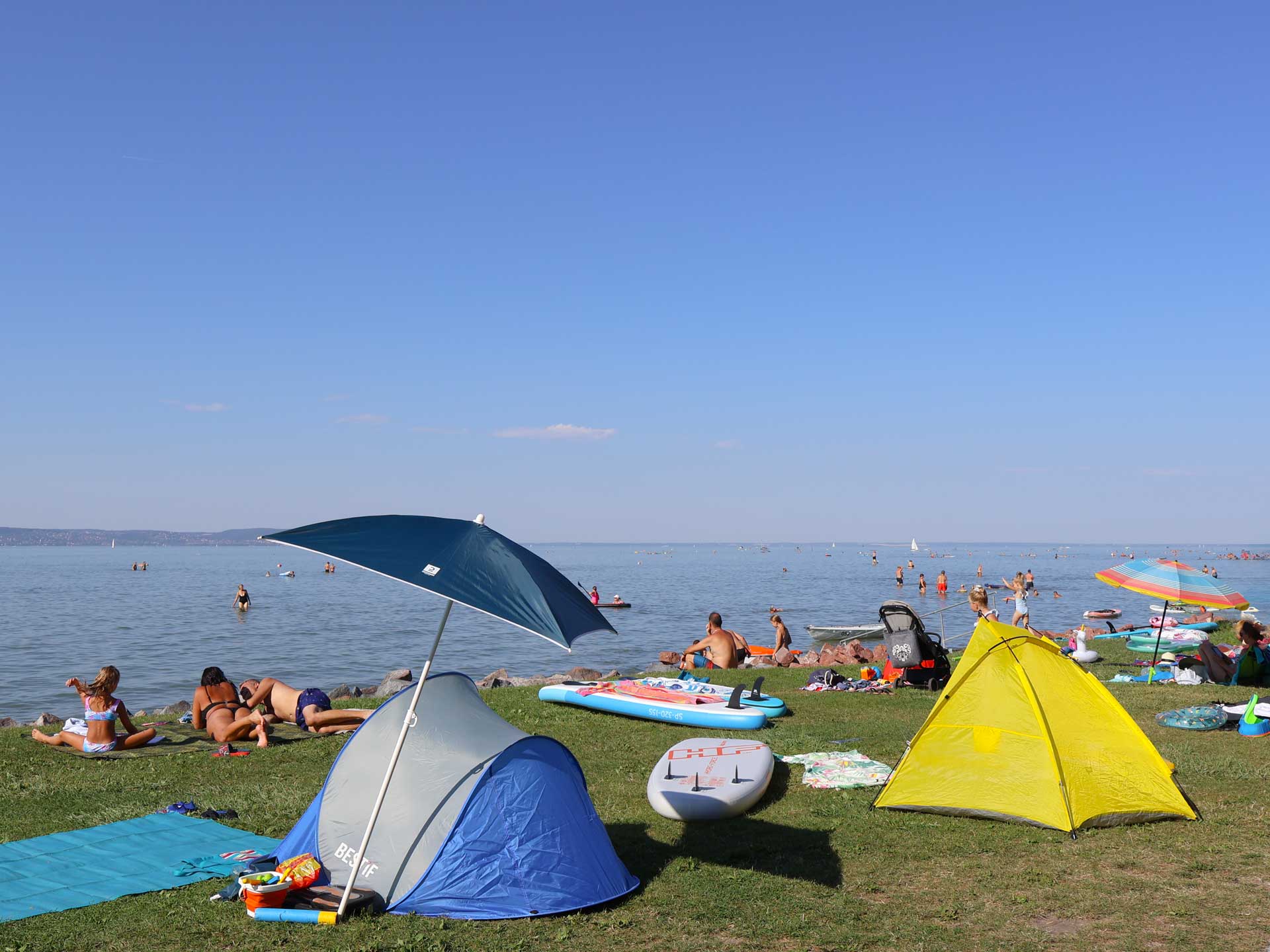 nyaralás balatoni nyaralás Platán Hotel Zamárdi strand