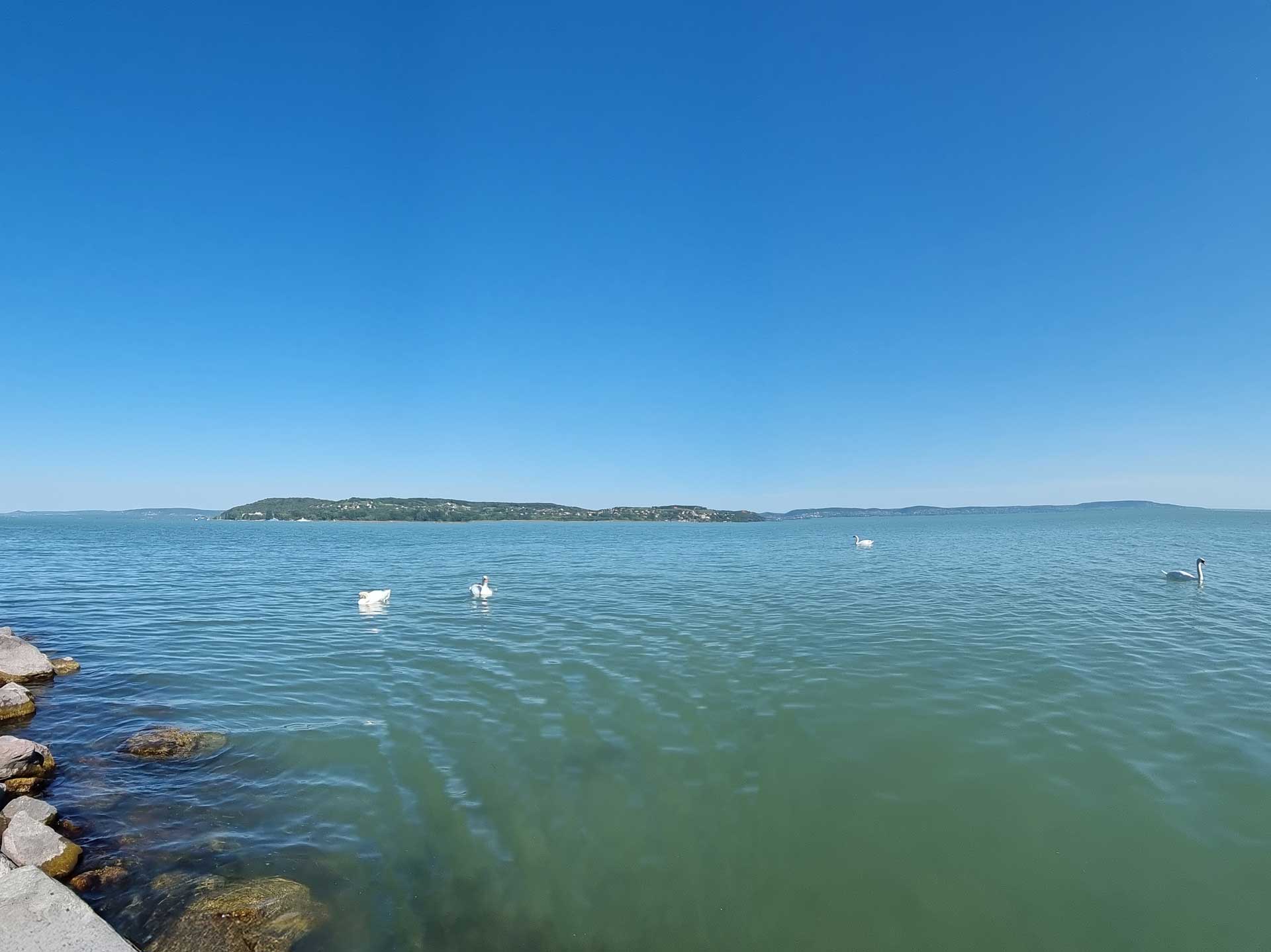 ősz utószezon Balaton part Zamárdi Platán Hotel