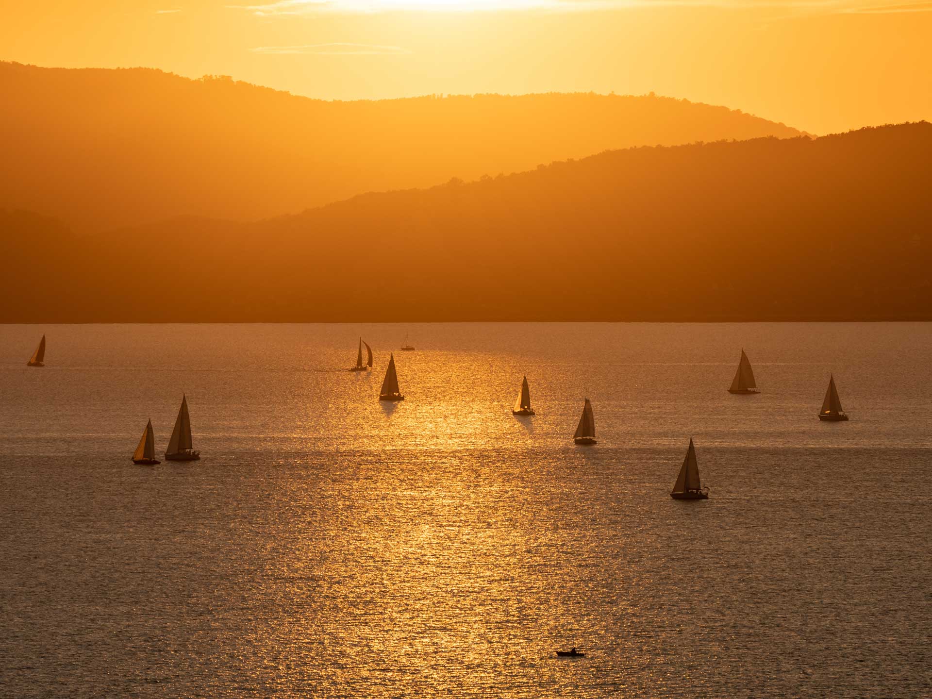 szálloda Zamárdi Balaton naplemente wellness Platán Hotel