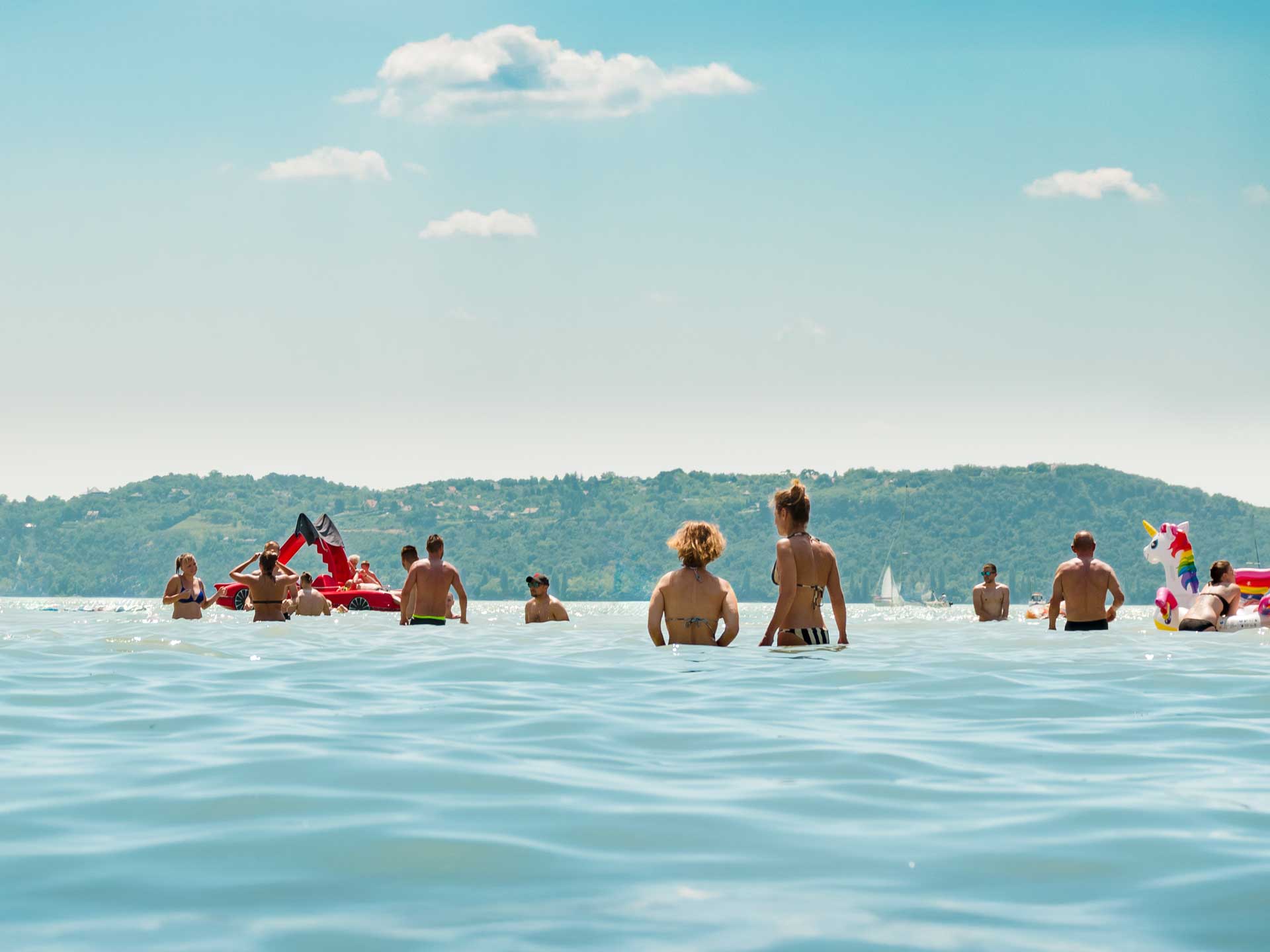 Zamárdi public beach right next to Platán Garden & Rooms